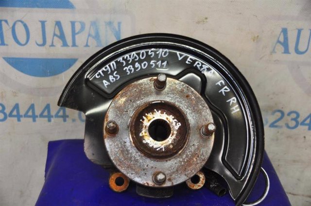Ступица Nissan Tiida
