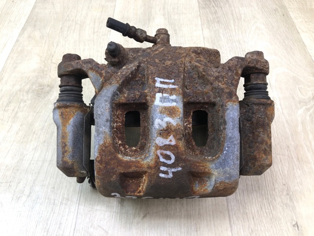 Суппорт тормозной, передний, правый 41001EJ20A NISSAN