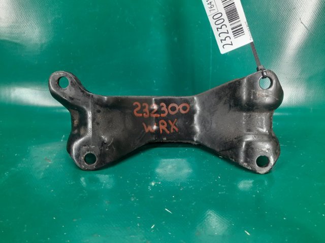 SUBARU 41022AC180 Задняя опора двигателя в наличии Черкассы