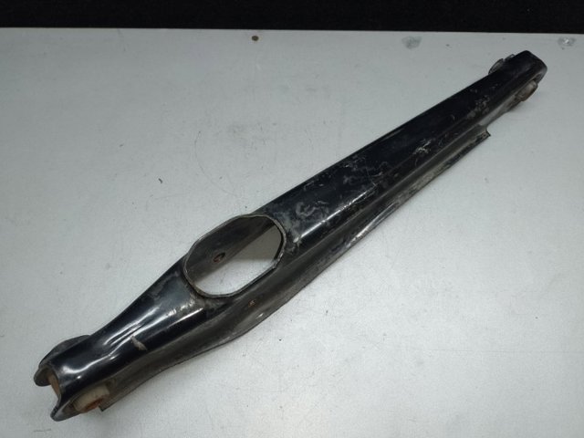 Рычаг задней подвески поперечный 4113A136 MITSUBISHI