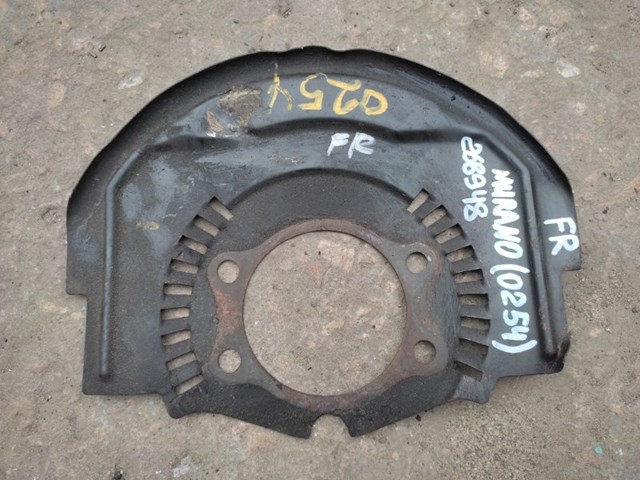 Защита тормозного диска переднего 41151CA000 NISSAN