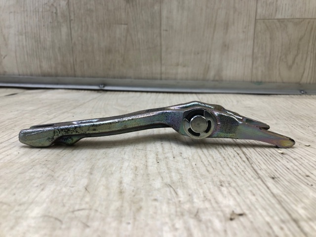 HYUNDAI 414132B010 Вилка сцепления в наличии Полтава
