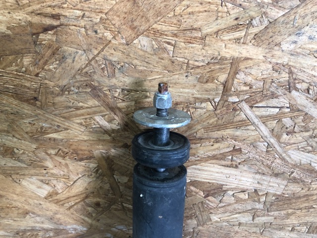 4180075K31 SUZUKI Амортизатор задний купить в Харьков