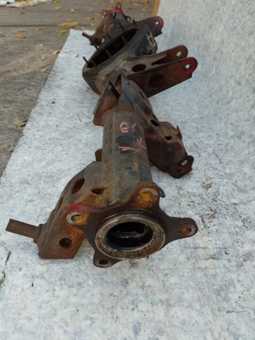 4211060870 TOYOTA Картер заднего моста (чулок) купить в Ужгород