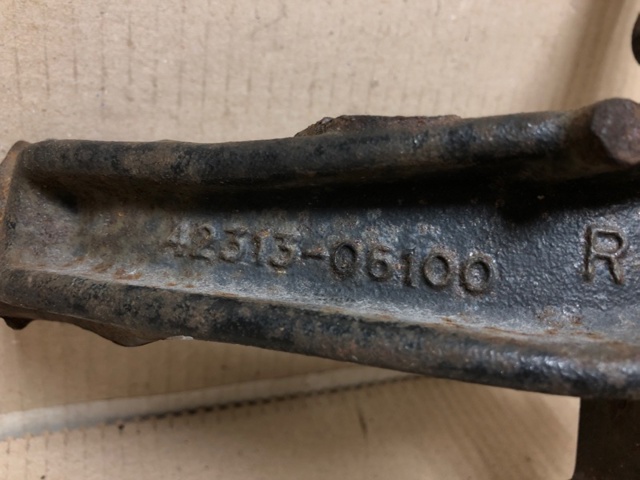TOYOTA 4231306100 в наличии Винница