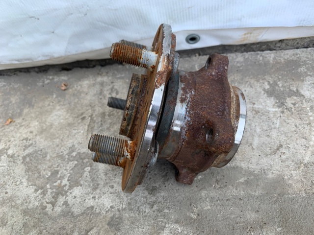 TOYOTA 4241050042 Задняя ступица в наличии Каменское
