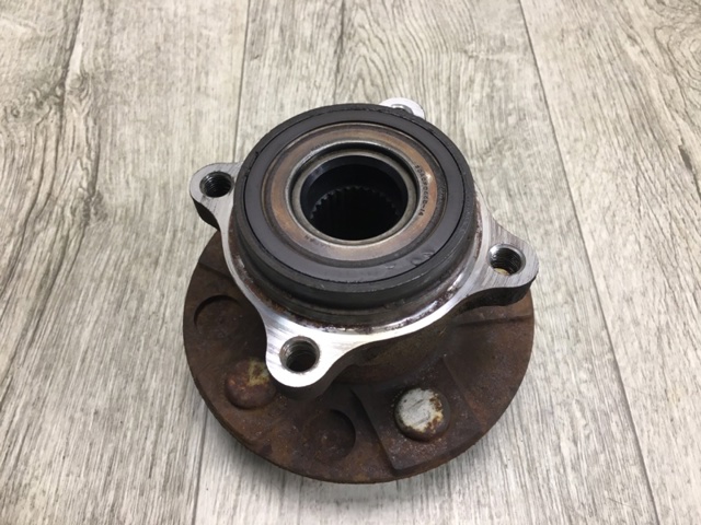 TOYOTA 4241050042 Ступица задняя в наличии Ровно