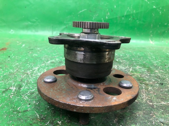 4245033020 TOYOTA Задняя ступица купить в Чернигов
