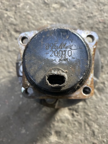Ступица задняя (шпиндель) 4245047030 TOYOTA