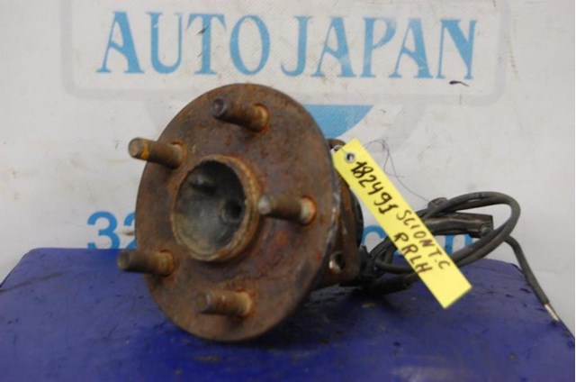 Ступицы задних колес 4245063011 TOYOTA