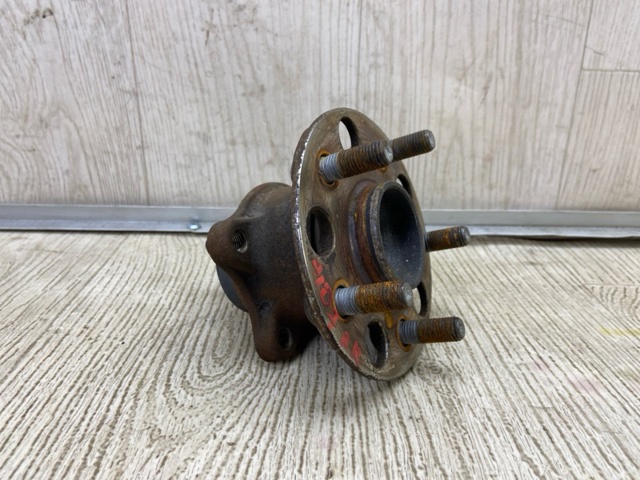 Ступица задняя (шпиндель) 4245076020 TOYOTA