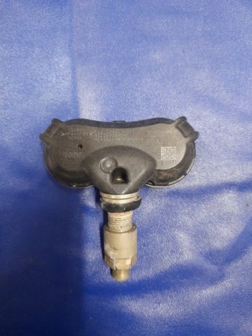 Датчик контроля давления в шинах 4260708010 TOYOTA