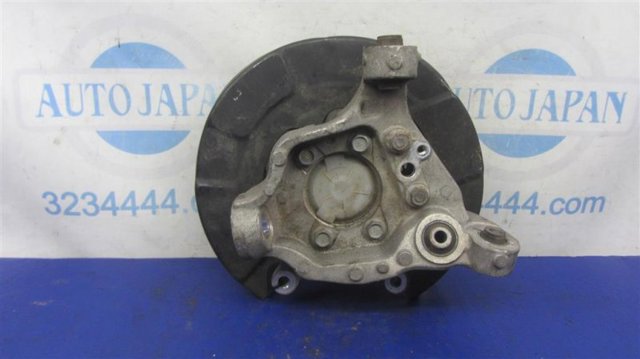 Цапфа правая 430181AA0A NISSAN