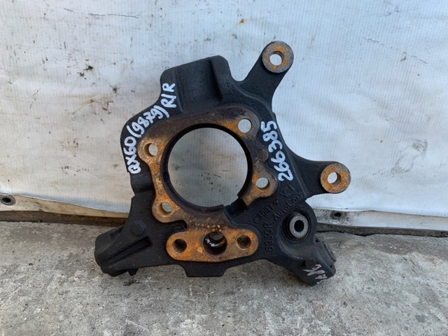 Цапфа поворотного кулака 430183JA0A NISSAN