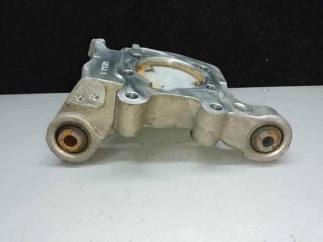 430185NA0A NISSAN Цапфа задняя правая купить в Ужгород