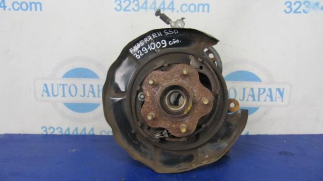 Цапфа - поворотный кулак задний, правый 43018CG000 NISSAN