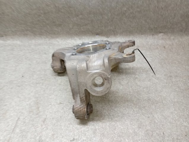NISSAN 43019JK000 Цапфа задняя левая в наличии Тернополь