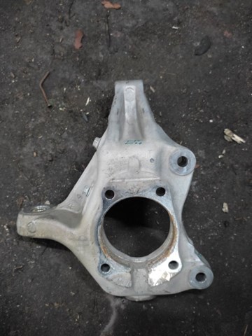Цапфа поворотная правая 4320147030 TOYOTA