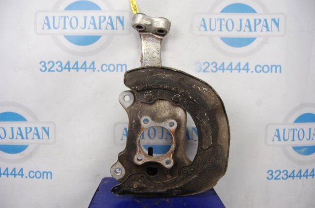 4320159045 TOYOTA Цапфа (поворотный кулак) передний правый купить в Черновцы