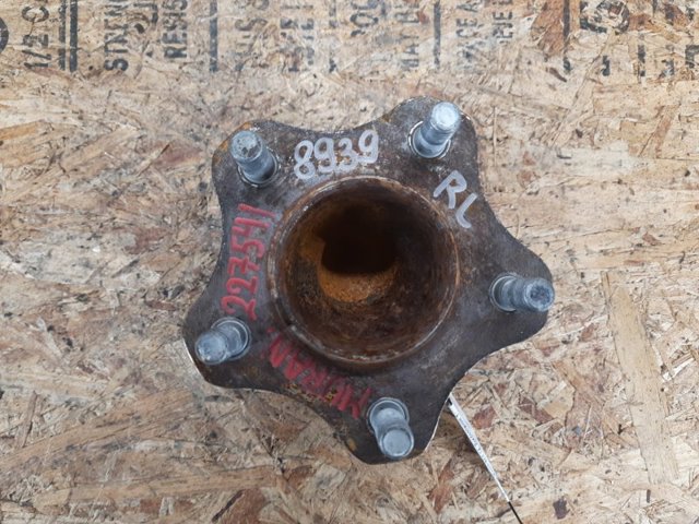 NISSAN 432023JA0C Ступица задняя в наличии Одесса