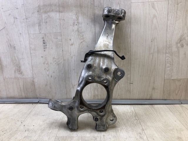 4320250040 TOYOTA Цапфа передняя левая купить в Одесса