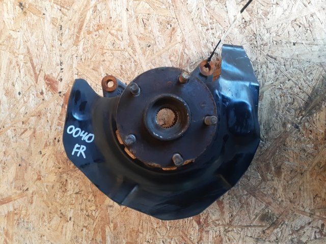 4321106120 TOYOTA Цапфа передняя правая купить в Полтава