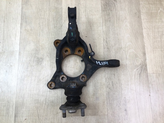 Цапфа поворотная правая 4321106260 TOYOTA