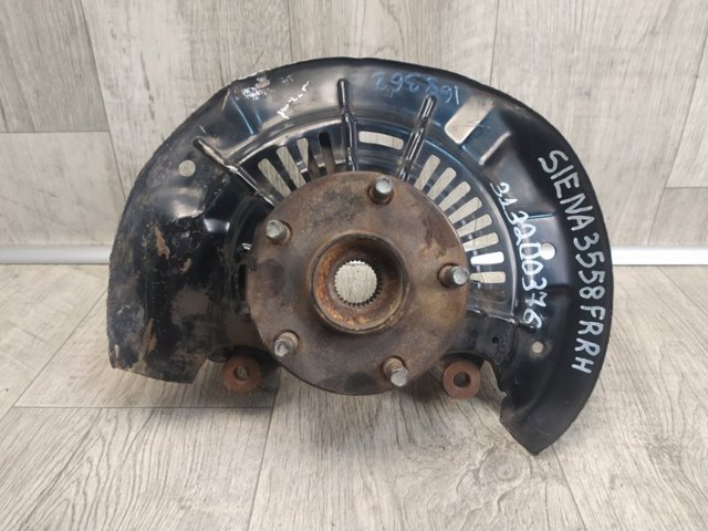 4321108030 TOYOTA Цапфа (поворотный кулак) передний правый купить в Кривой Рог