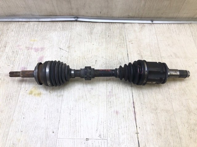 Левая полуось 4342042170 TOYOTA