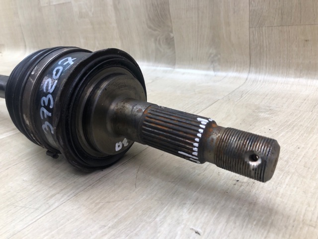 TOYOTA 434300C010 Полуось передняя в наличии Украина