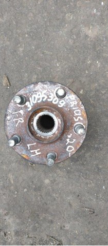 Ступица колеса передняя 4351047010 TOYOTA