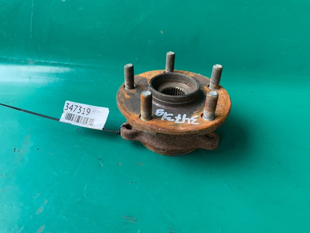 Подшипник в сборе со ступицей передний 4355028030 TOYOTA