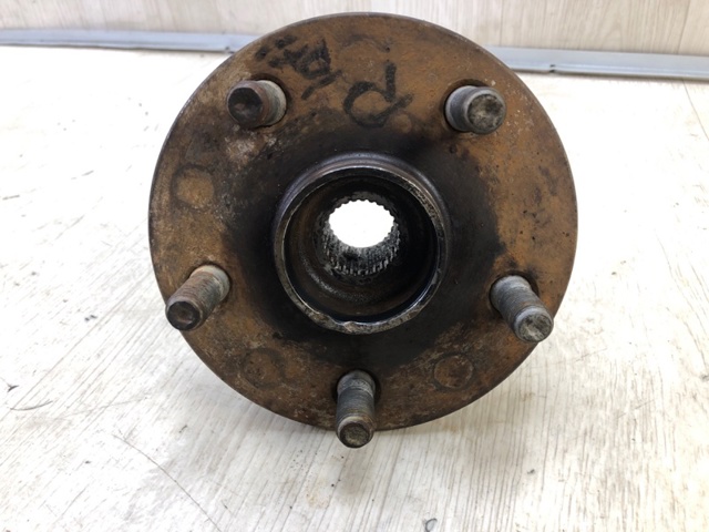 TOYOTA 4355050061 Передняя ступица в наличии Киев