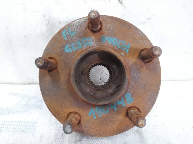 Ступица переднего колеса 4356030030 TOYOTA