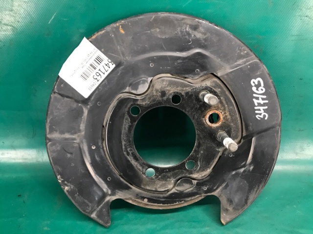 Пыльник тормозного диска заднего правый 44020WL001 NISSAN