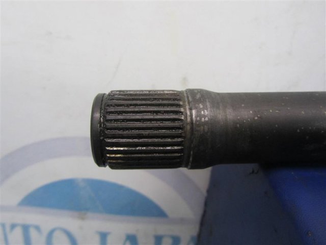 SUZUKI 4410265J00 Полуось (привод) передняя левая в наличии Чернигов