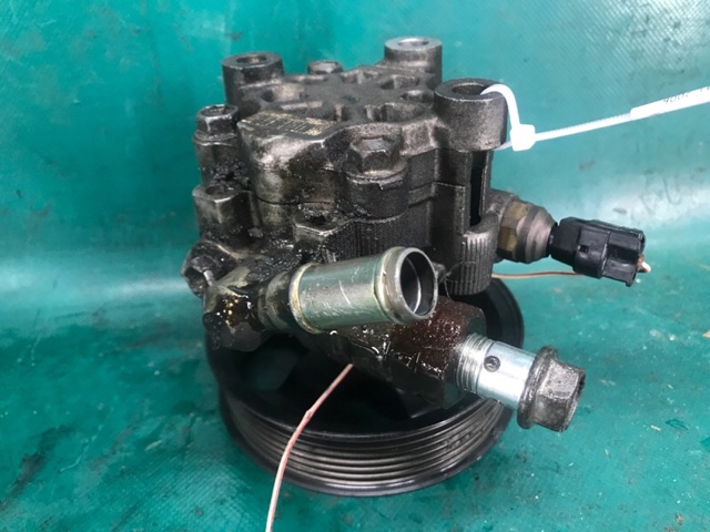 4431007040 TOYOTA Насос гидроусилителя руля (ГУР) купить в Днепр