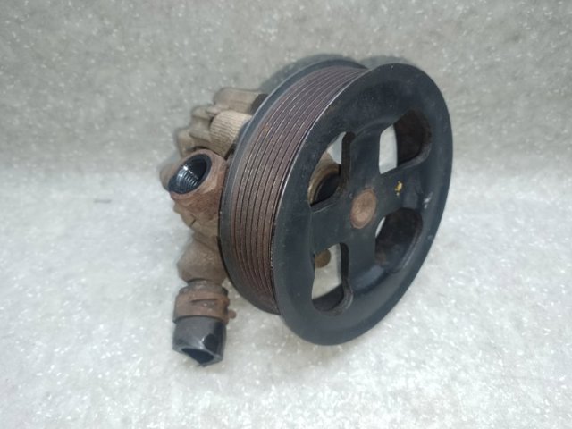 Насос рулевого управления 443100C090 TOYOTA