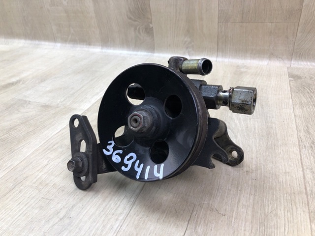 Помпа ГУР 4432048040 TOYOTA
