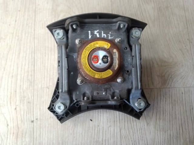 4513006131E0 TOYOTA Подушка безопасности водителя купить в Винница