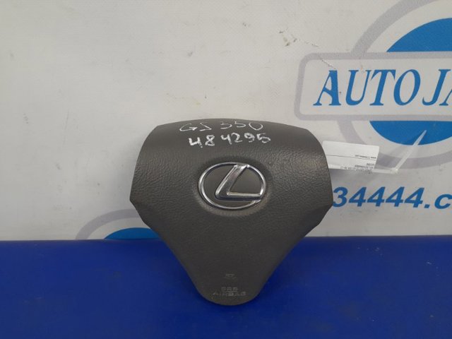 Подушка в руле 4513030660E0 TOYOTA