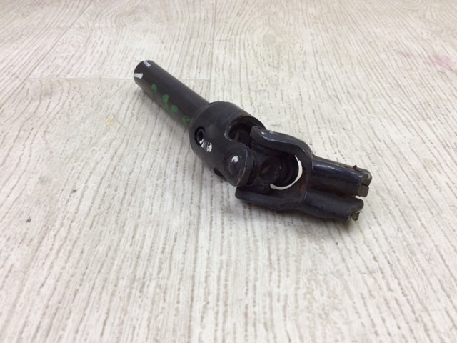 4522006111 TOYOTA Вал рулевой колонки нижний купить в Черновцы