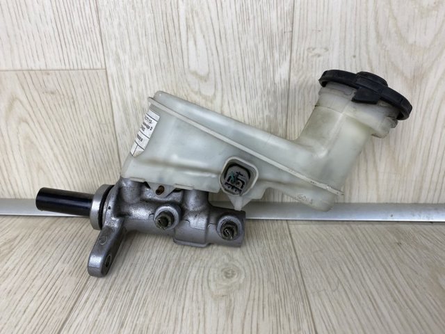 HONDA 46100T2FA02 Главный тормозной цилиндр в наличии Николаев