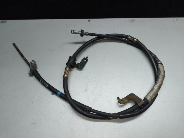Трос ручного тормоза задний, правый 4642060070 TOYOTA