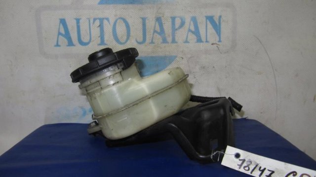 Крышка бачка главного тормозного цилиндра 46662SLEJ01 HONDA