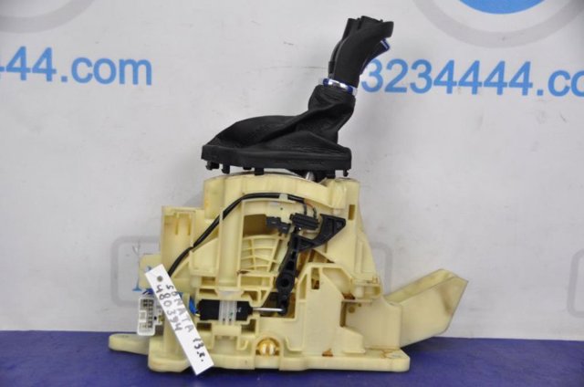 Механизм переключения передач 467003Q100 HYUNDAI