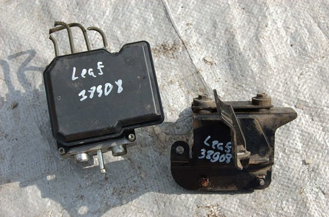 Блок ABS гидравлический 476603NA1A NISSAN