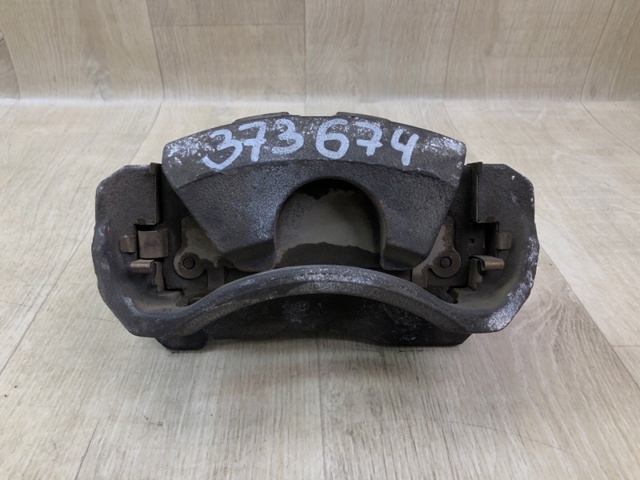 TOYOTA 4773033340 Суппорт тормозной передний правый в наличии Ужгород