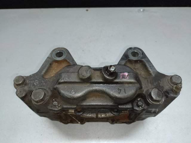 4773060130 TOYOTA Суппорт тормозной передний правый купить в Ирпень
