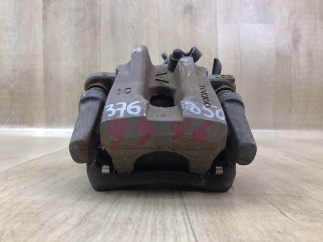 4783012240 TOYOTA Суппорт задний правый купить в Винница